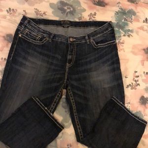 Silver Jeans, Co. suki capri Jeans